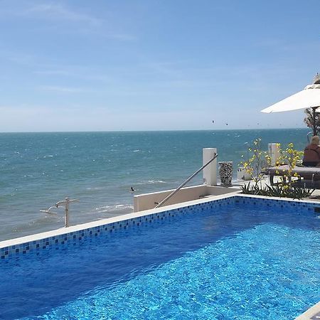 Ocean Front Hotel Phan Thiết Eksteriør billede